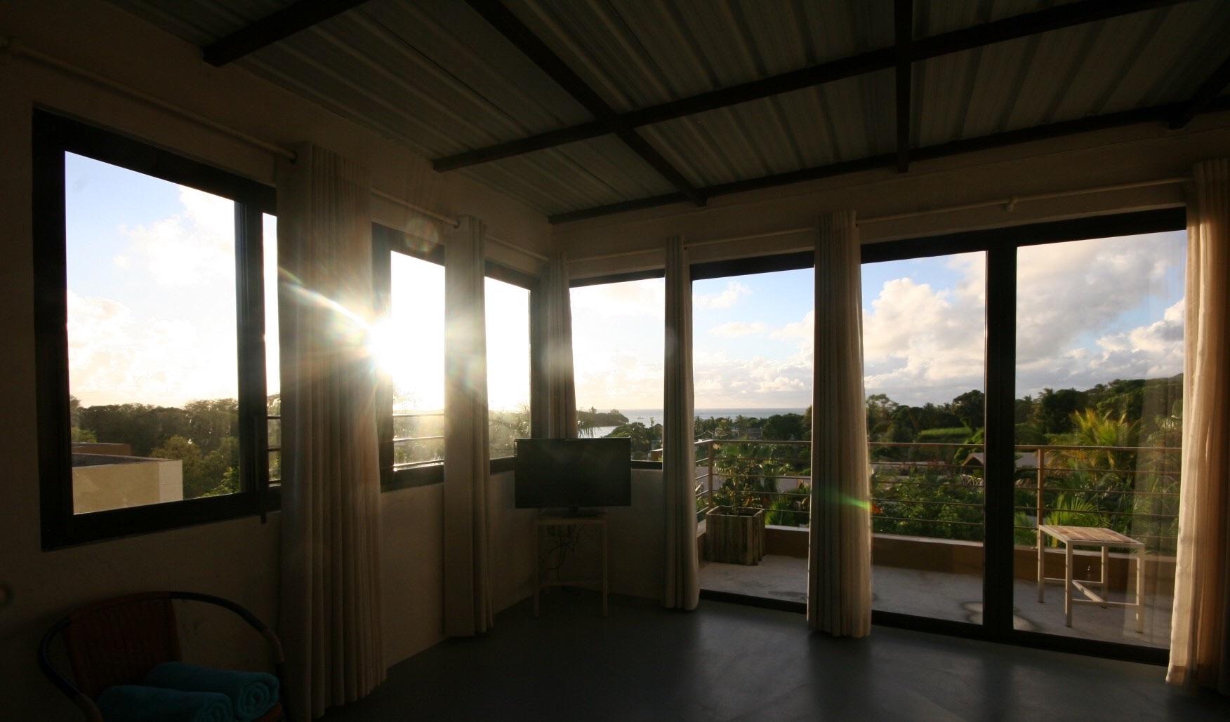 เอวาซิออน Hotel Grand River South East ภายนอก รูปภาพ